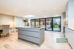 Photo 35- click for photo gallery